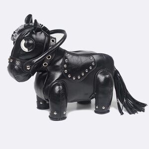 Black Horse-Shaped Leather Bag